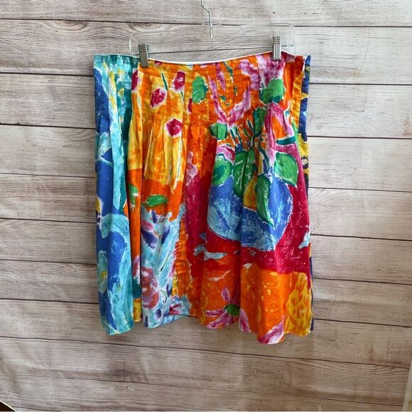 LAUREN RALPH LAUREN PINTUCKED SKIRT IN WATERCOLOR - Picture 1 of 4